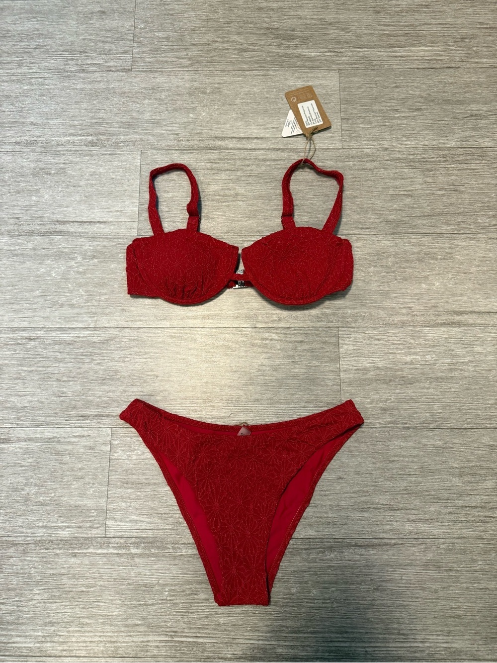 Berlook Wine Red Sparkle Textured Underwire Top & Full Coverage Bottom- Swim Set - Picture 13 of 13